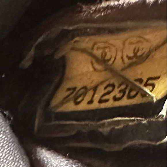 CHANEL Cash, card & key Zip nylon pouch💎Authentic - Picture 9 of 11